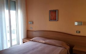 Albergo Moretti  2*